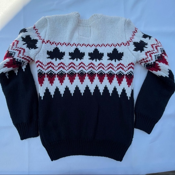 Canadiana Sweater Boys Medium Red White Blue Crew Neck Wool Blend Chunky Knit - Picture 9 of 15